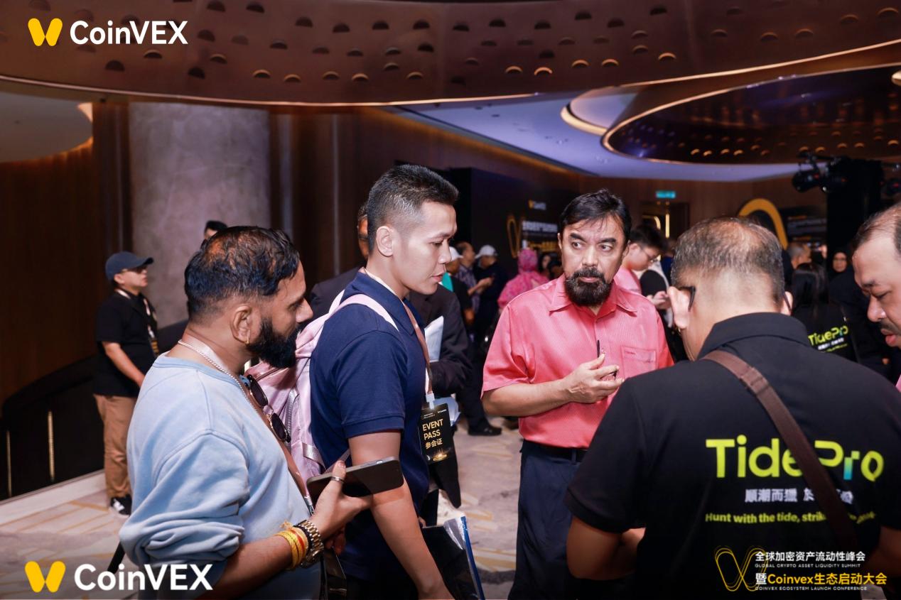 LML_4935-opq4149110823